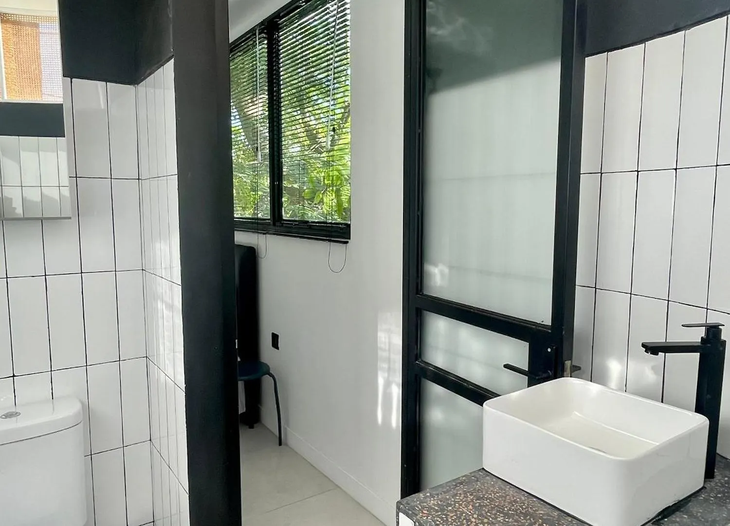 The Drupadi Apartments Studio Peka 세미냑