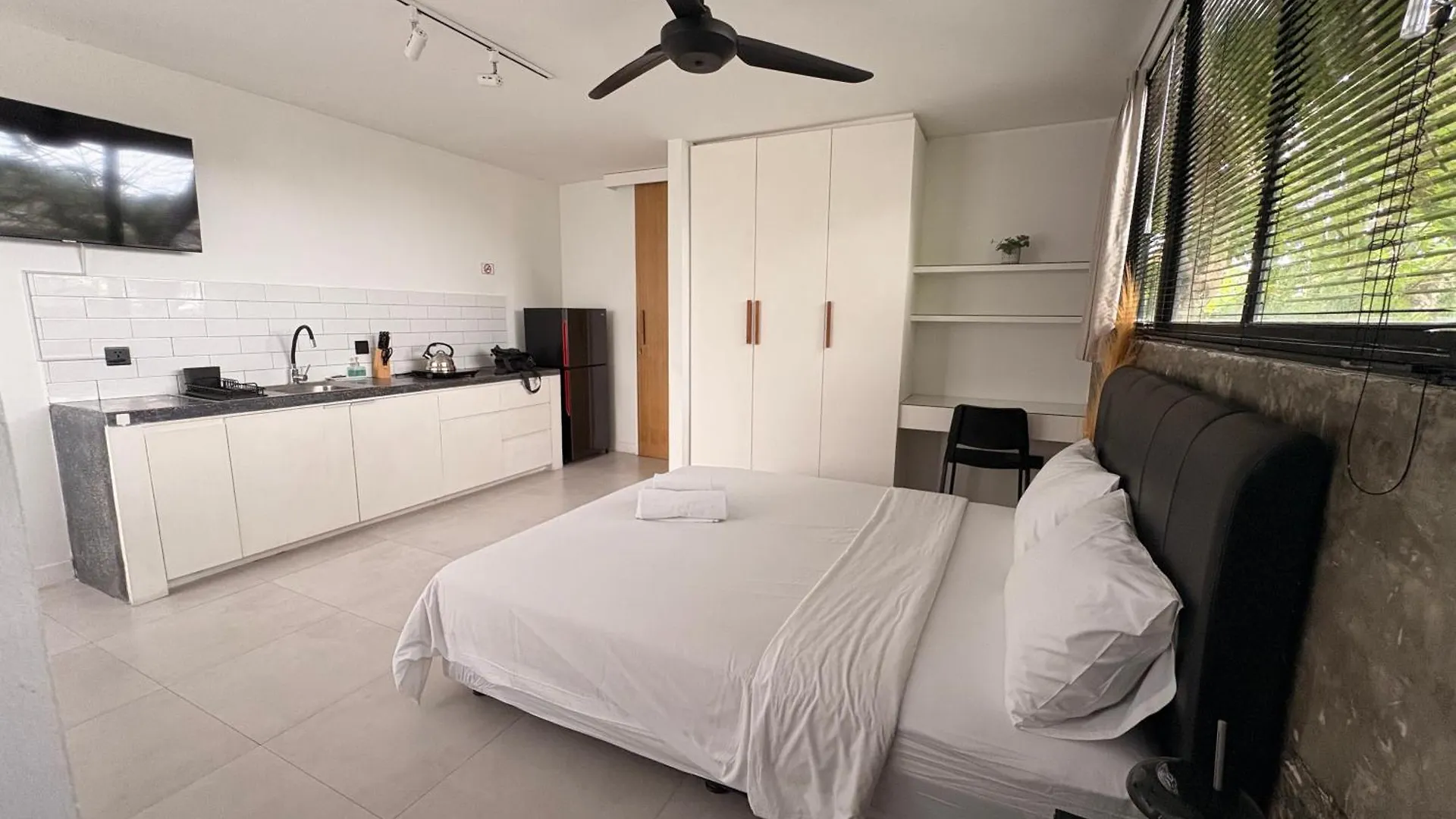 The Drupadi Apartments Studio Peka Seminyak